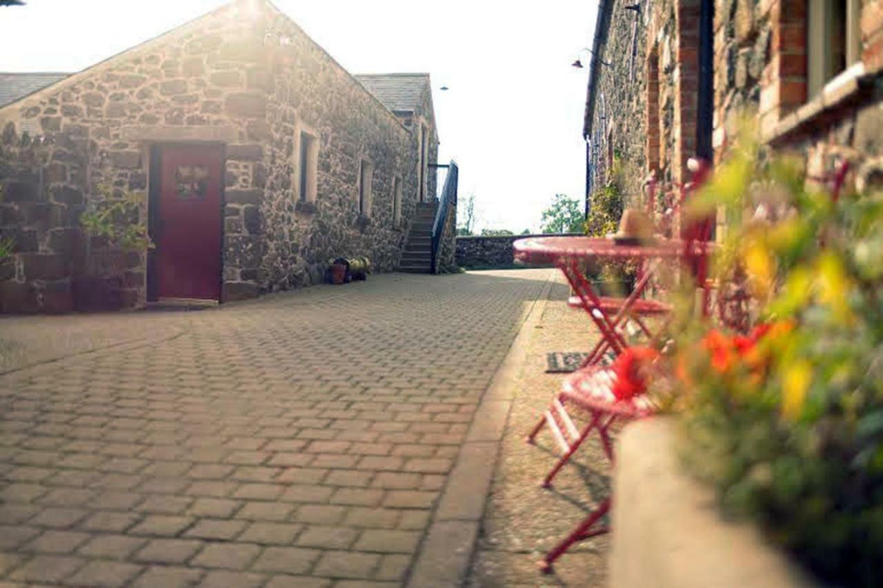 The Cupboard Apartamento Armoy Exterior foto